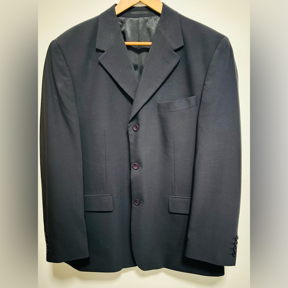 Claudio Morelli Black 2 Piece Mens Suit 3 Button Jacket 42R Pants Pleated 36R
